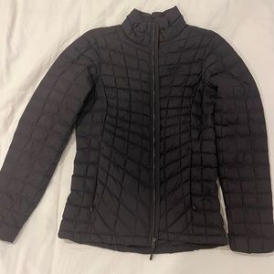North face Women’s TNF thermoball Jacket